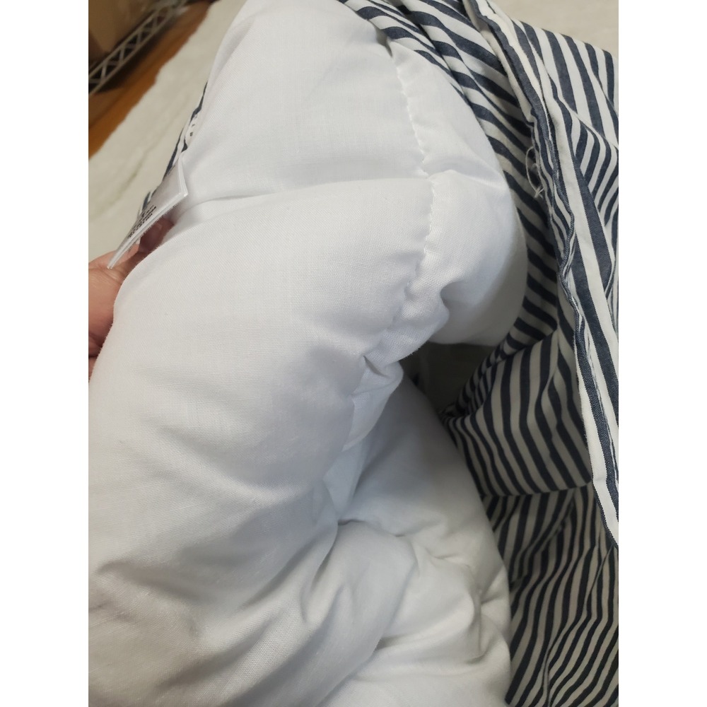 Pottery Barn White Blue Striped Quilted Standard Pillowcases Sham Set 2 Classic - Picture 3 of 6